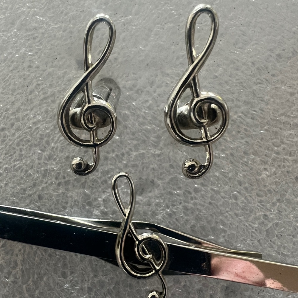 Vintage Silver Music Note Cuff Links and Tie Clip Set - Picture 2 of 6